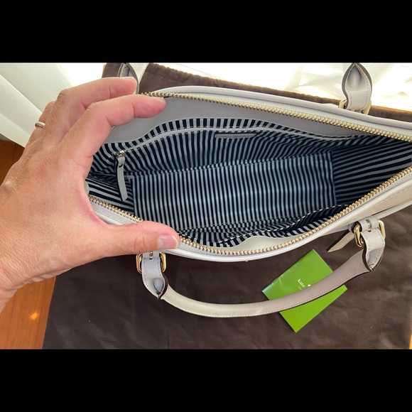 Authentic kate spade Vanston small Mary Clare bag - Picture 6 of 6